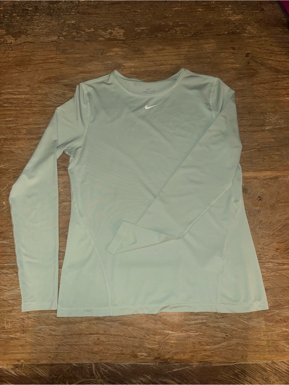 Nike Women’s Long-Sleeve Performance Top - Mint Green